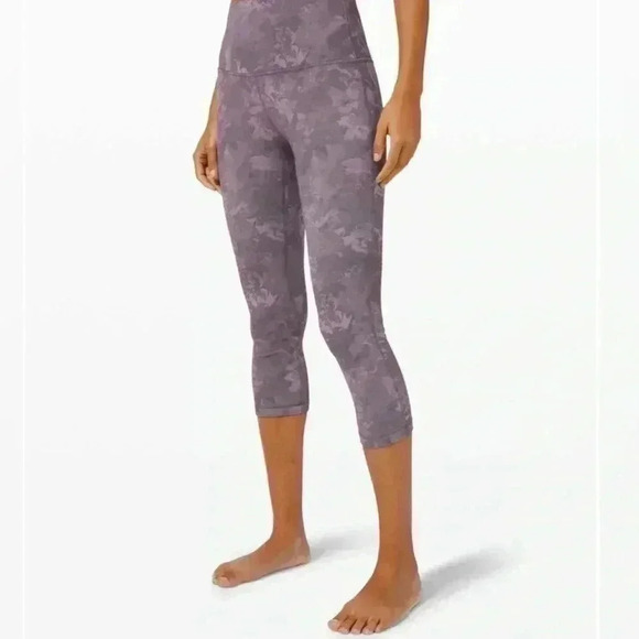 Lululemon Align Crop  21” leggings rejuvenate dark chrome multi size 4 - Picture 1 of 7